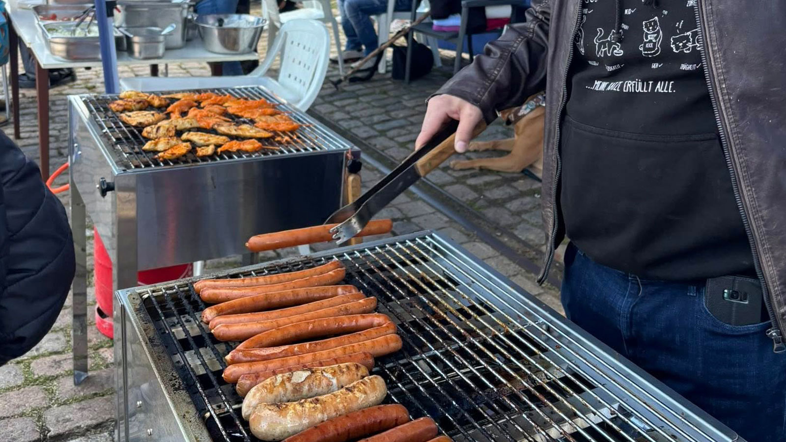 Spar-Flohmarkt und Grillen am Café W.u.T. Lübeck